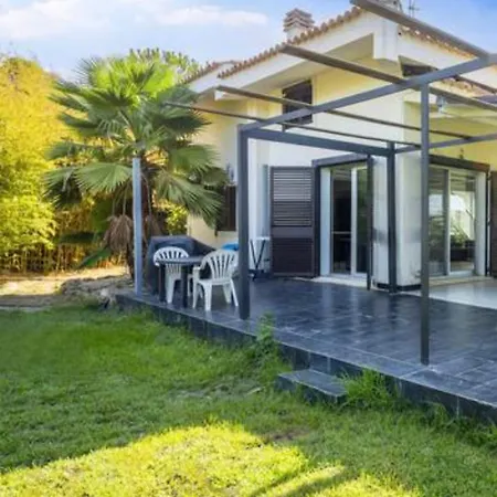 Garden Villa